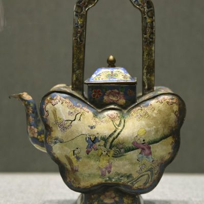 从乾隆时代到如今 跨越百年的收藏品鉴定评估服务